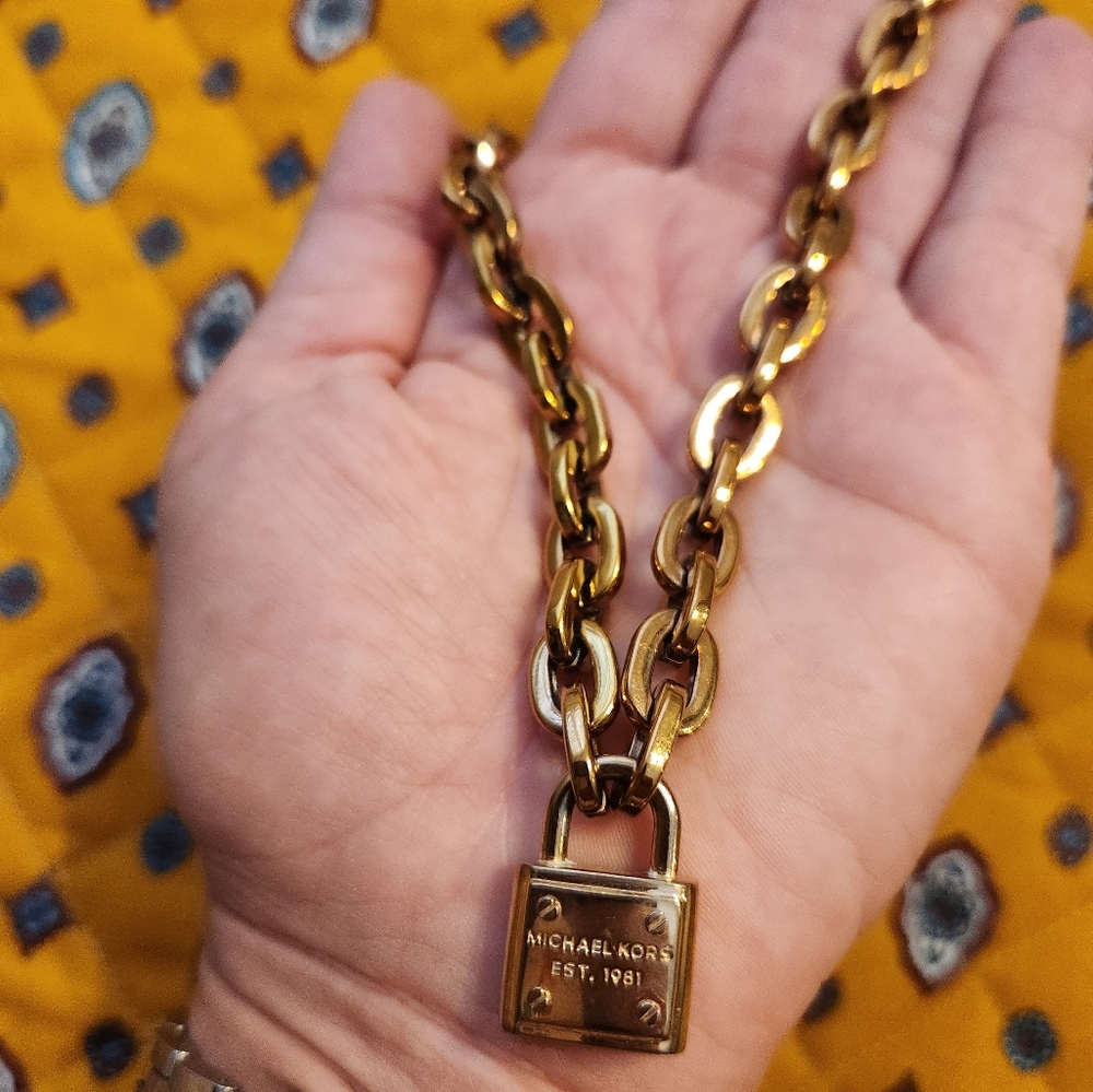 2pc rose gold MK Padlock chunky necklace bracelet set - Picture 9 of 16